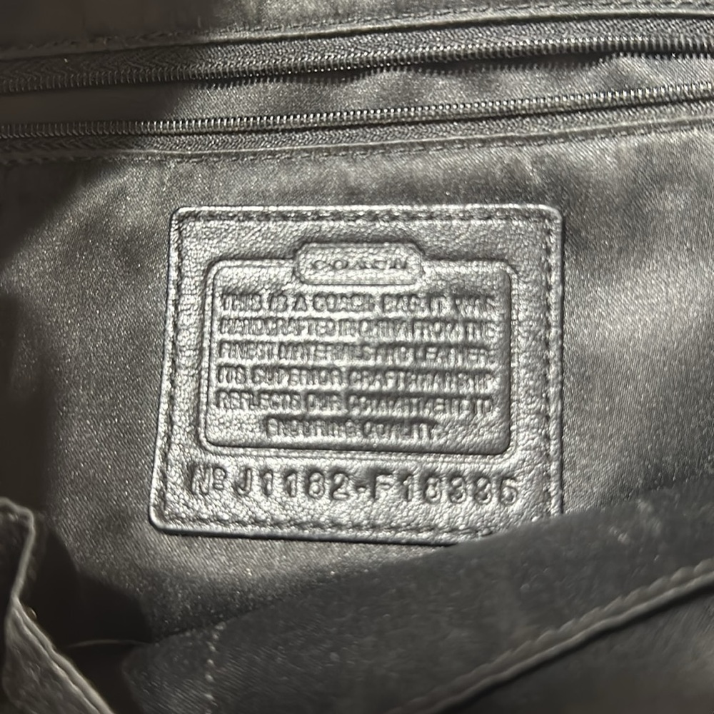 Coach Handbag - Picture 4 of 8